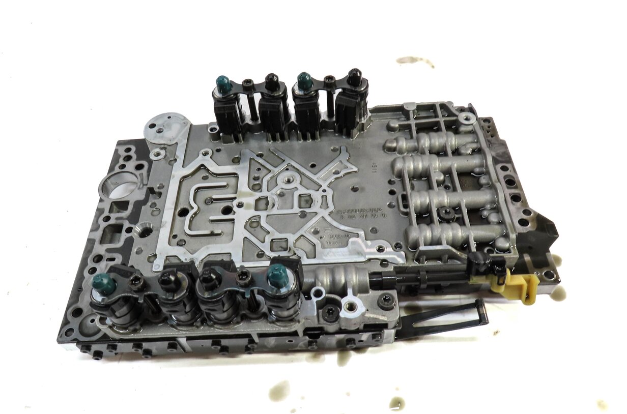 Thumbnail 2: 2013 MERCEDES GL450 GL550 ML550 (W166 X166) 722.9 TRANSMISSION VALVE BODY BLOCK