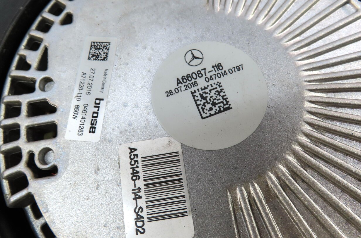 Thumbnail 6: 13-19 MERCEDES GL350 GL450 GL550 GLE ML250 ML400 ML550 (W166 X166) COOLING FAN