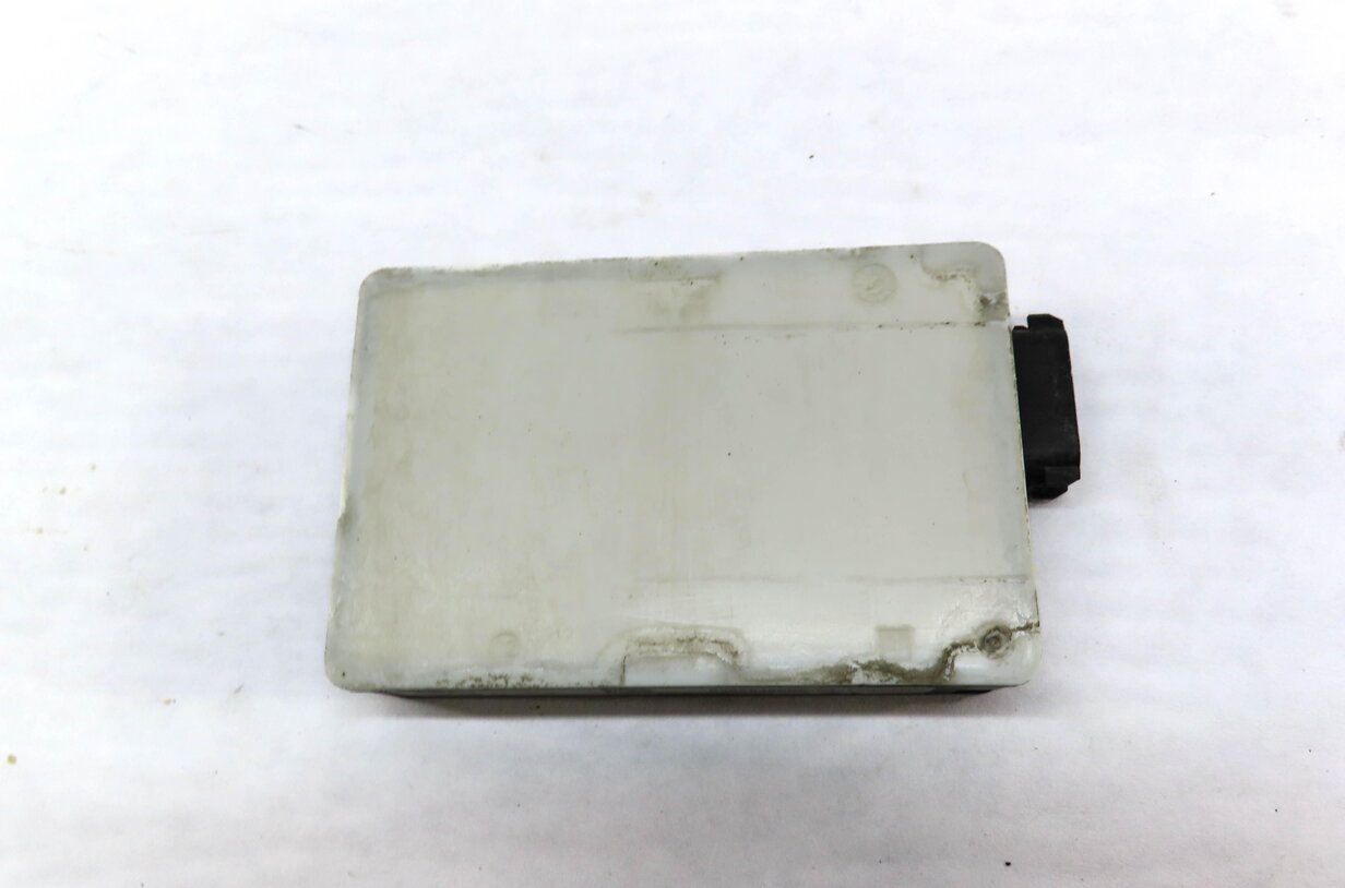 Thumbnail 3: 2013 MERCEDES GL450 (X166) BLIND SPOT RADAR SENSOR MODULE