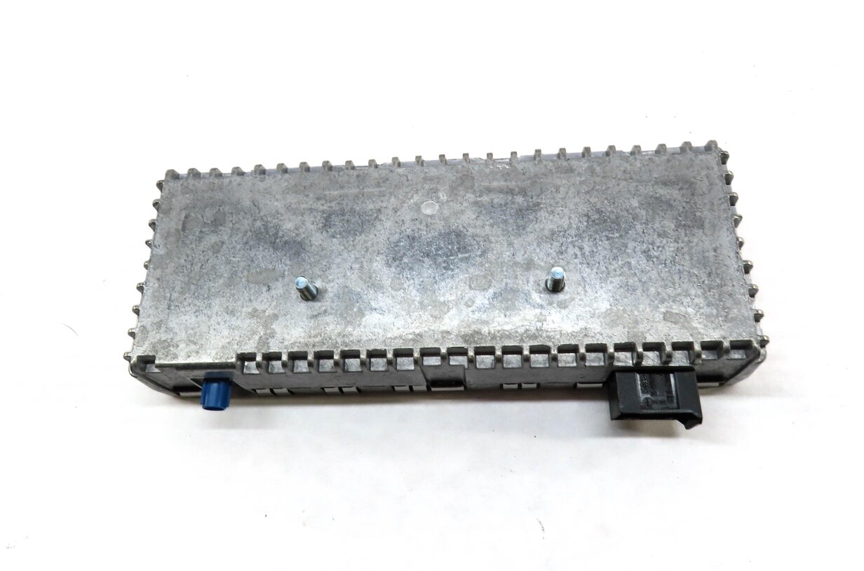 Thumbnail 3: 2013 MERCEDES GL450 (X166) SIRIUS SATELLITE RADIO RECEIVER CONTROL MODULE