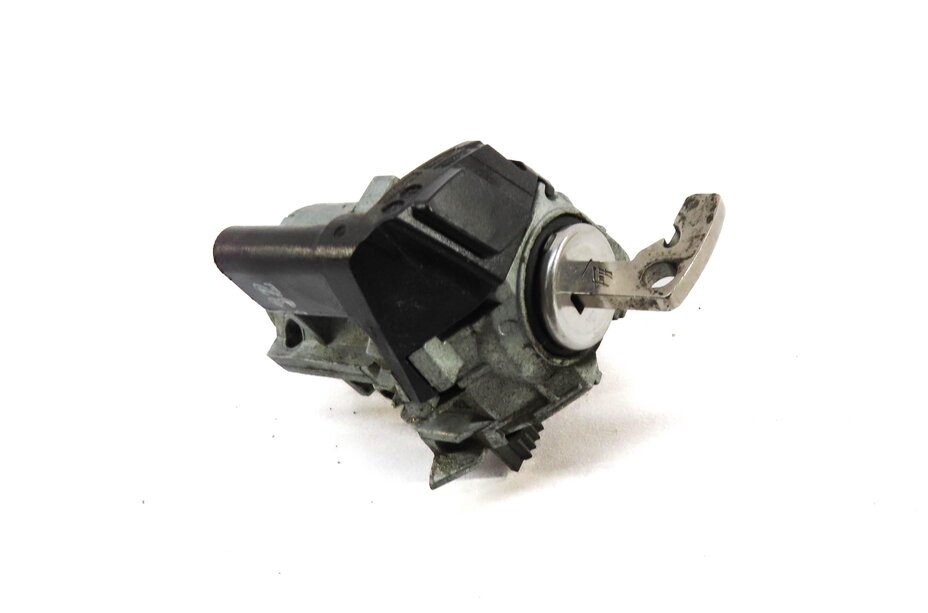 Thumbnail 2: 2013 MERCEDES GL450 (X166) LEFT FRONT DRIVER DOOR HANDLE LOCK CYLINDER w/ KEY