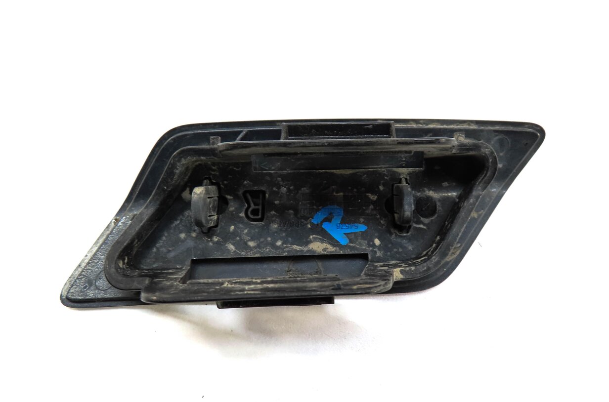 Thumbnail 3: 2013 MERCEDES GL450 (X166) FRONT RIGHT HEADLIGHT WASHER TRIM COVER (GRAY)