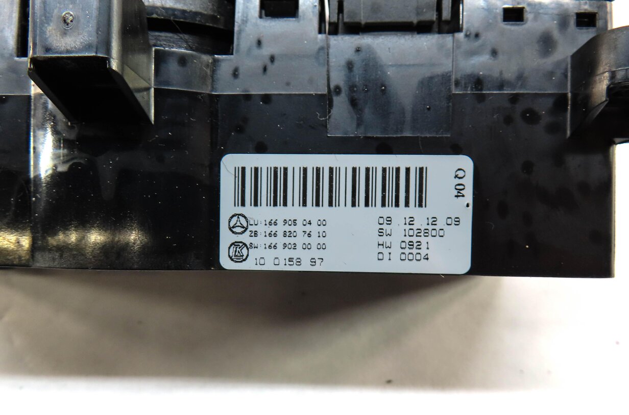 Thumbnail 5: 12-13 GL ML (W166 X166) REAR A/C HEATER TEMPERATURE CLIMATE CONTROL PANEL