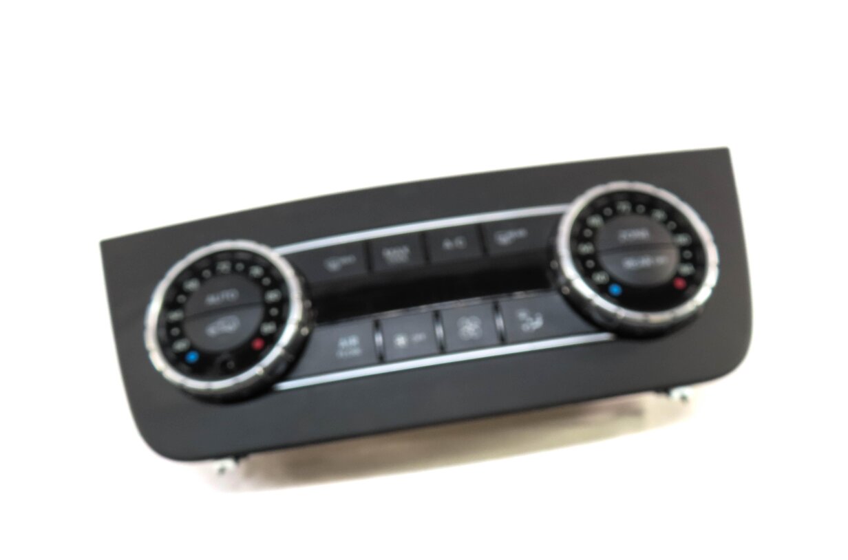 2013 MERCEDES GL350 GL450 GL550 (X166) FRONT HEATER A/C TEMPERATURE CONTROL