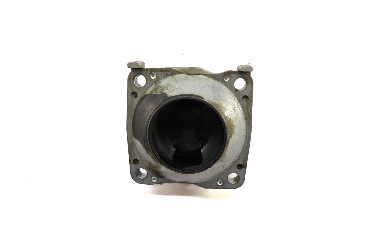 Thumbnail 2: 2013 MERCEDES GL450 (X166) TRANSMISSION MOUNT BRACKET