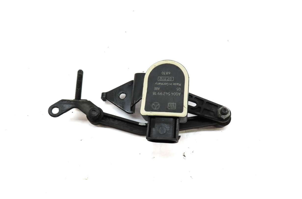 Thumbnail 2: 2013 MERCEDES GL450 (X166) FRONT LEFT DRIVER SUSPENSION HEIGHT LEVEL SENSOR