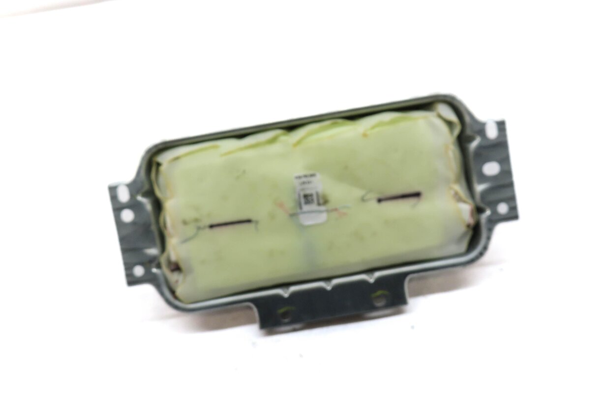 13-16 MERCEDES GL CLASS (w166 x166) FRONT RIGHT PASSENGER DASH AIRBAG AIR BAG