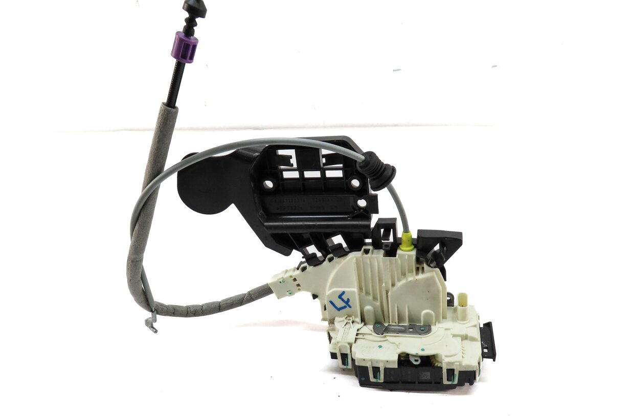 Thumbnail 2: 12-20 MERCEDES B GL GLC GLA ML (W166 W242 X166) LEFT FRONT DRIVER DOOR LATCH