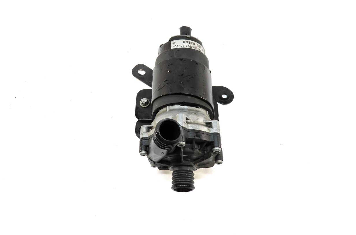 Thumbnail 4: 2013 MERCEDES GL450 (X166) 4.6L M278 ENGINE AUX AUXILIARY WATER PUMP