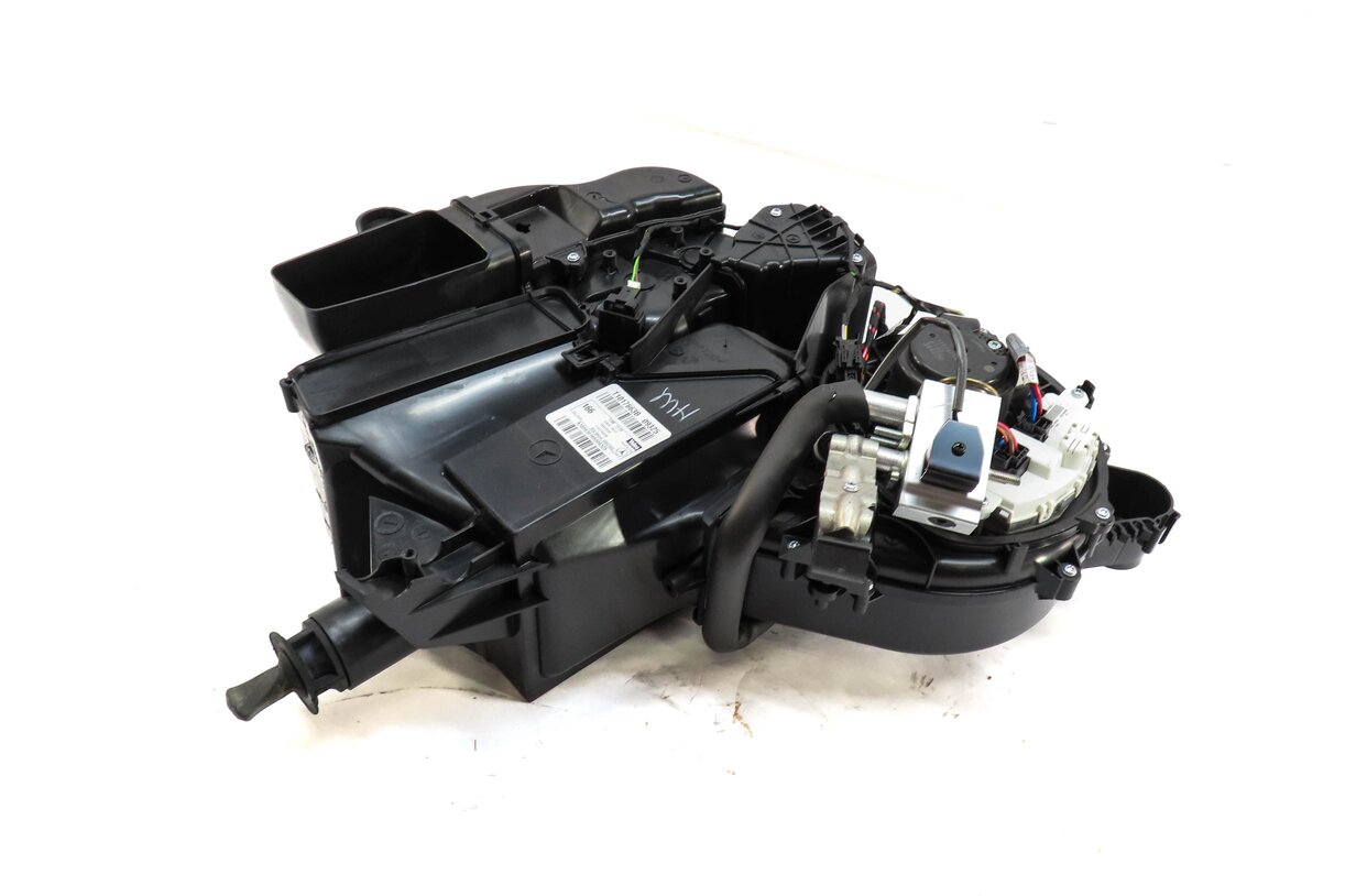 13-19 MERCEDES GL350 GL450 GL550 GLS350 GLS450 (W166 X166) REAR A/C BLOWER MOTOR