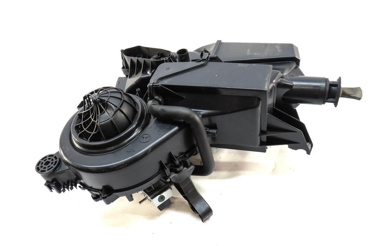 Thumbnail 4: 13-19 MERCEDES GL350 GL450 GL550 GLS350 GLS450 (W166 X166) REAR A/C BLOWER MOTOR