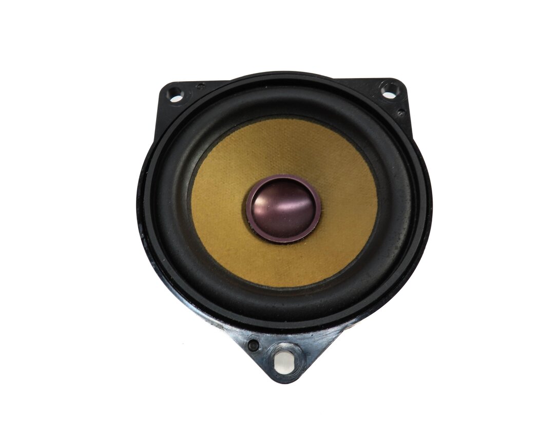 Thumbnail 1: 2018 BMW 330i (F30) RADIO STEREO HiFi AUDIO SUB SUBWOOFER SPEAKER SET