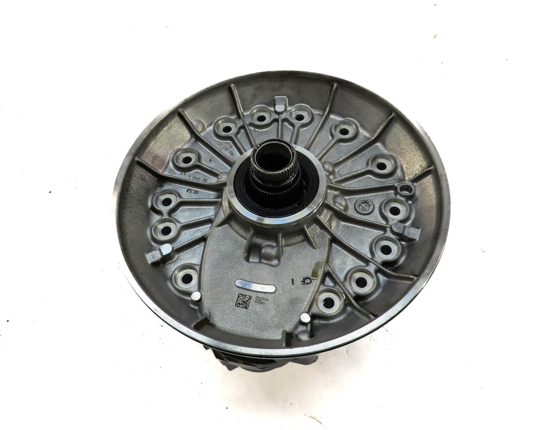 Thumbnail 4: 17-21 BMW 230i 330i 430i (F22 F30 F32) RWD - 8HP-50 A/T TRANSMISSION OIL PUMP