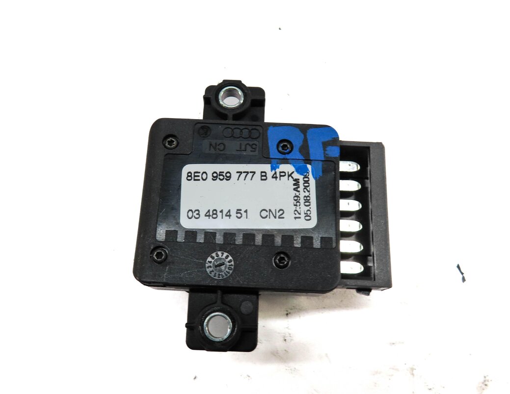 Thumbnail 4: 2010 AUDI Q7 (4L) RIGHT FRONT PASSENGER SEAT ADJUST ADJUSTMENT SWITCH BUTTON