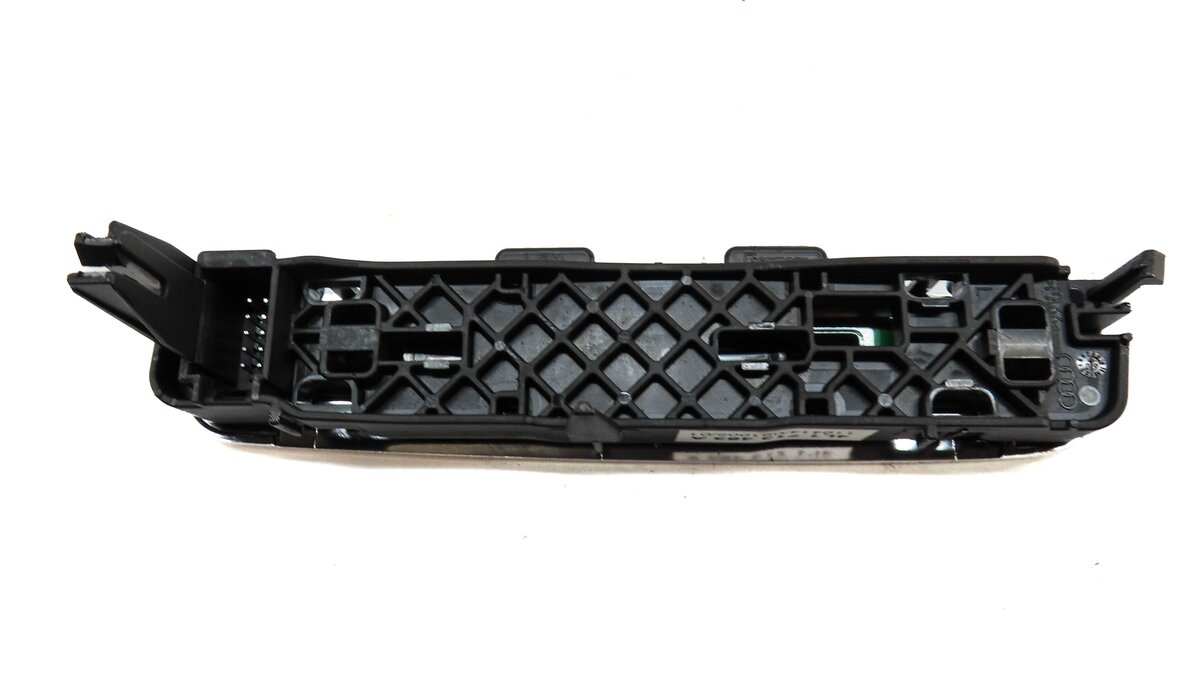 Thumbnail 3: 2010 AUDI Q7 (4L) TRANSMISSION GEAR SHIFTER SHIFT TRIM INDICATOR