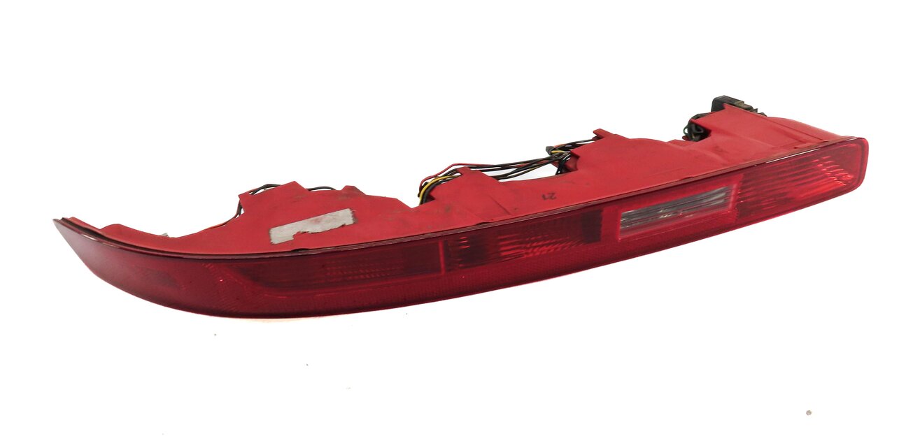 Thumbnail 1: 2007-2015 AUDI Q7 (4L) LEFT DRIVER REAR BUMPER LOWER TAILLIGHT LIGHT LAMP