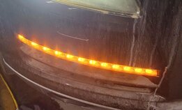 Thumbnail 2: 2010-2015 AUDI Q7 (4L) RIGHT FRONT PASSENGER TURN SIGNAL MARKER LIGHT LAMP (LED)