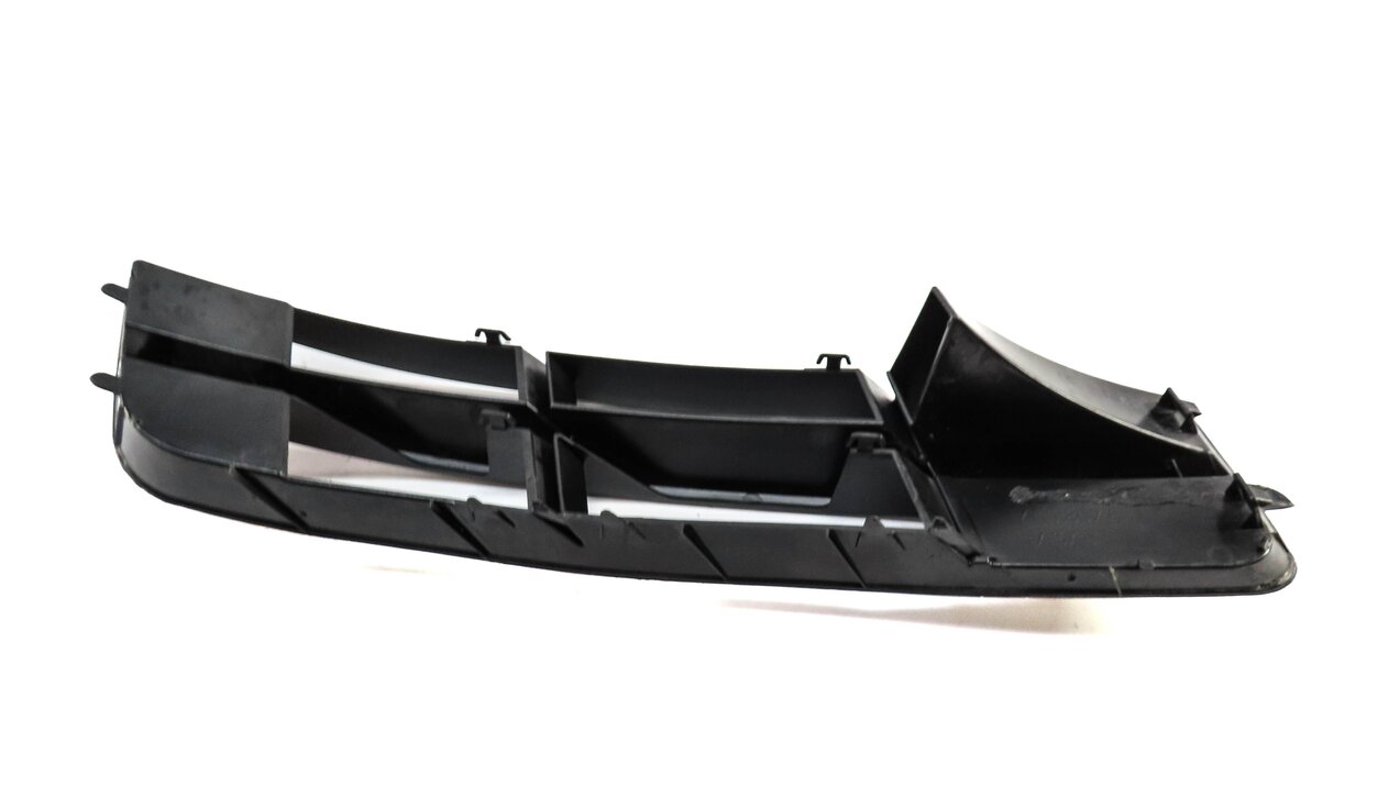 Thumbnail 4: 2010 AUDI Q7 (4L) LEFT FRONT DRIVER LOWER BUMPER GRILLE TRIM