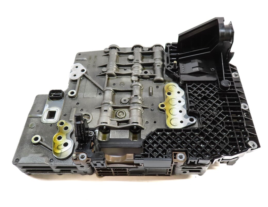 Thumbnail 2: 09-10 AUDI Q7 (4L) 6HP-19 A/T AUTOMATIC TRANSMISSION VALVE BODY w/ MECHATRONIC