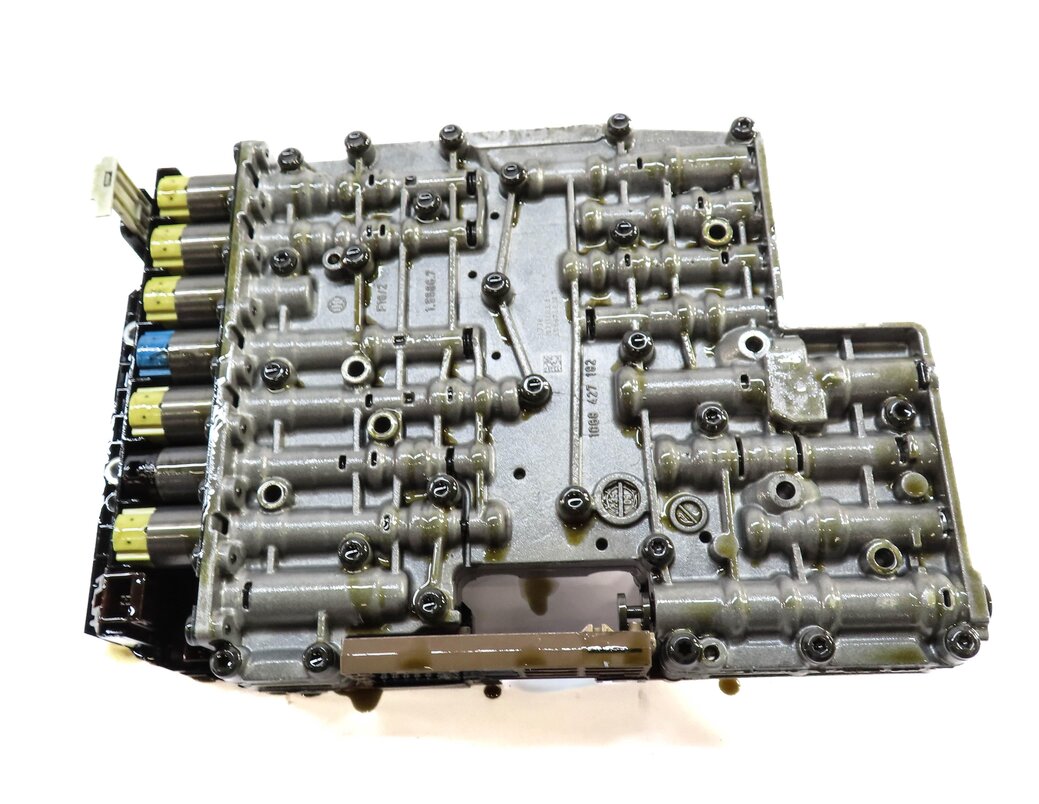 Thumbnail 4: 09-10 AUDI Q7 (4L) 6HP-19 A/T AUTOMATIC TRANSMISSION VALVE BODY w/ MECHATRONIC