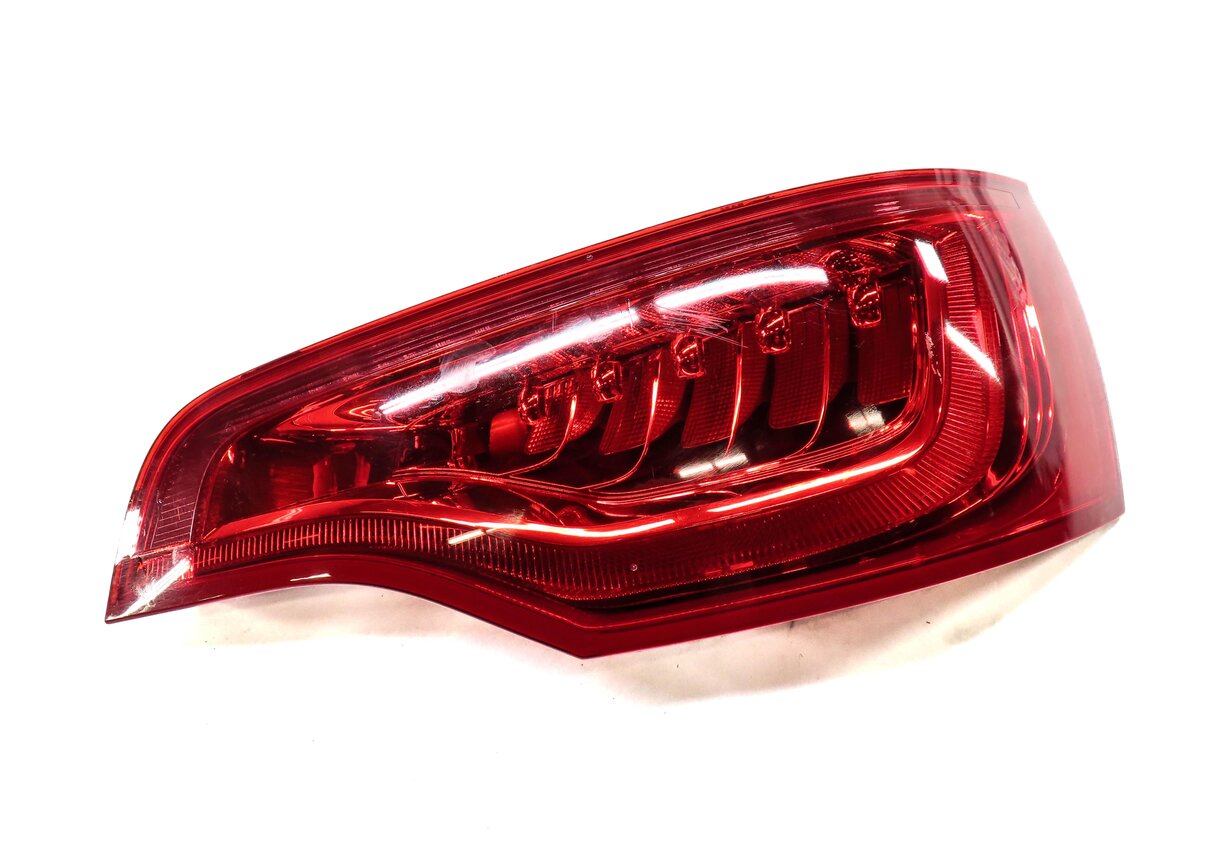 Thumbnail 3: 2010-2015 AUDI Q7 (4L) RIGHT PASSENGER REAR TAILLIGHT BRAKE LIGHT LAMP (LED)
