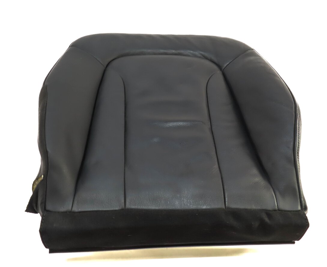 Thumbnail 3: 2010-2012 AUDI Q7 (4L) RIGHT PASSENGER LOWER BOTTOM HEATED SEAT CUSHION (BLACK)