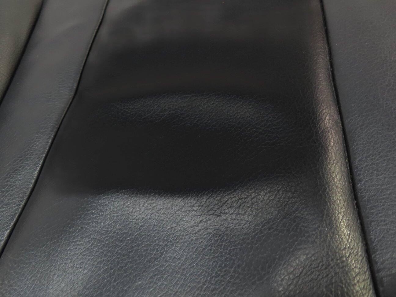 Thumbnail 8: 2010-2012 AUDI Q7 (4L) RIGHT PASSENGER LOWER BOTTOM HEATED SEAT CUSHION (BLACK)