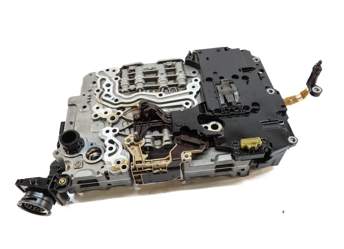 2012-2015 AUDI A6 A7 (C7 4G8) 3.0L SUPERCHARGED AWD A/T TRANSMISSION VALVE BODY