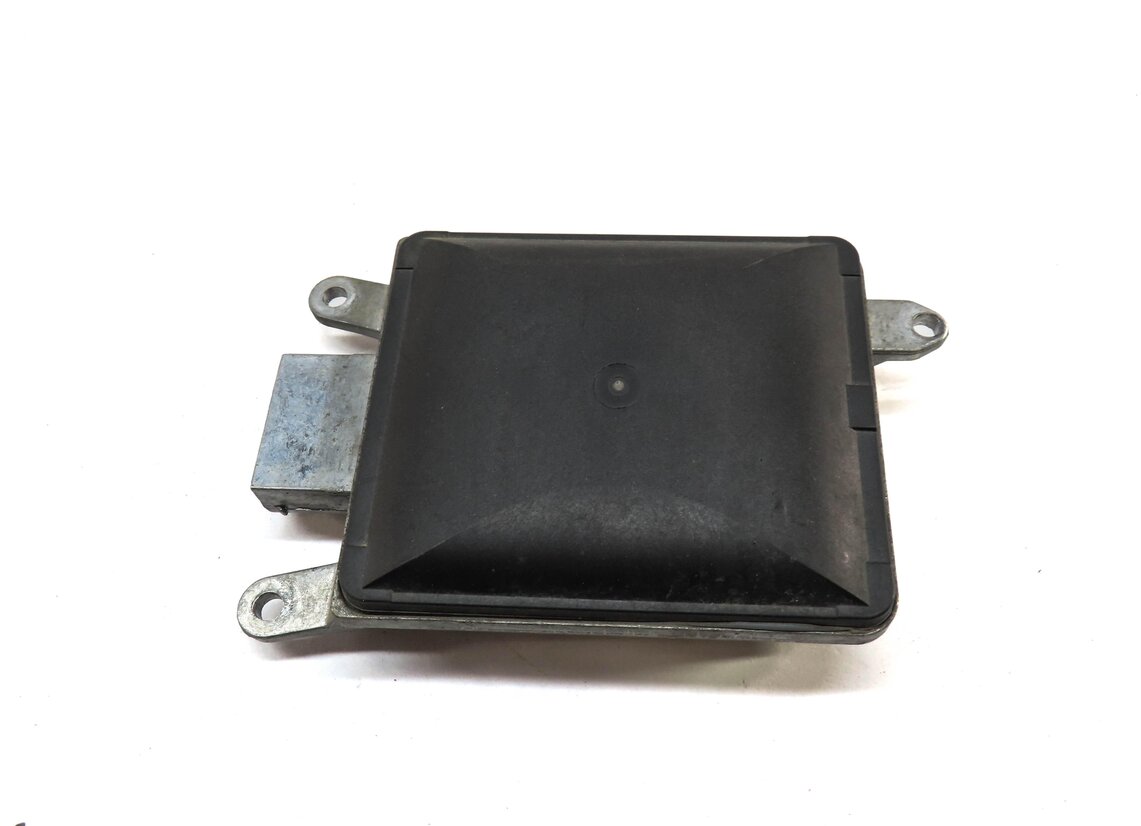 Thumbnail 2: 2012-2015 AUDI A6 S6 (C7) LEFT DRIVER REAR BLIND SPOT ALERT MODULE (SLAVE)