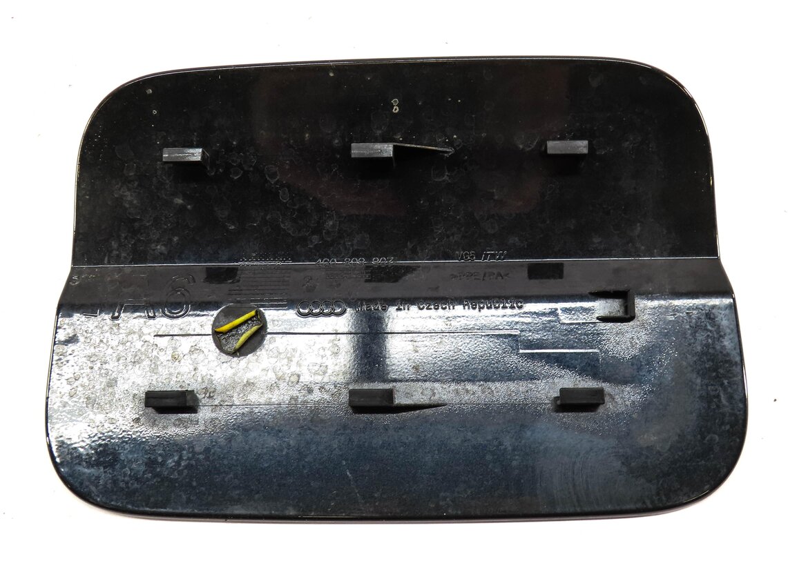 Thumbnail 4: 2012-2018 AUDI A6 S6 (C7) FUEL TANK DOOR LID COVER TRIM FLAP (OOLONG GRAY 4N)