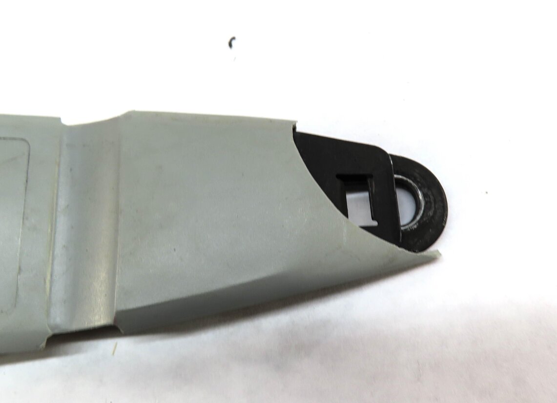 Thumbnail 4: 2012-2017 AUDI A6 S6 (C7) LEFT FRONT DRIVER SEATBELT RETRACTOR (GRAY)