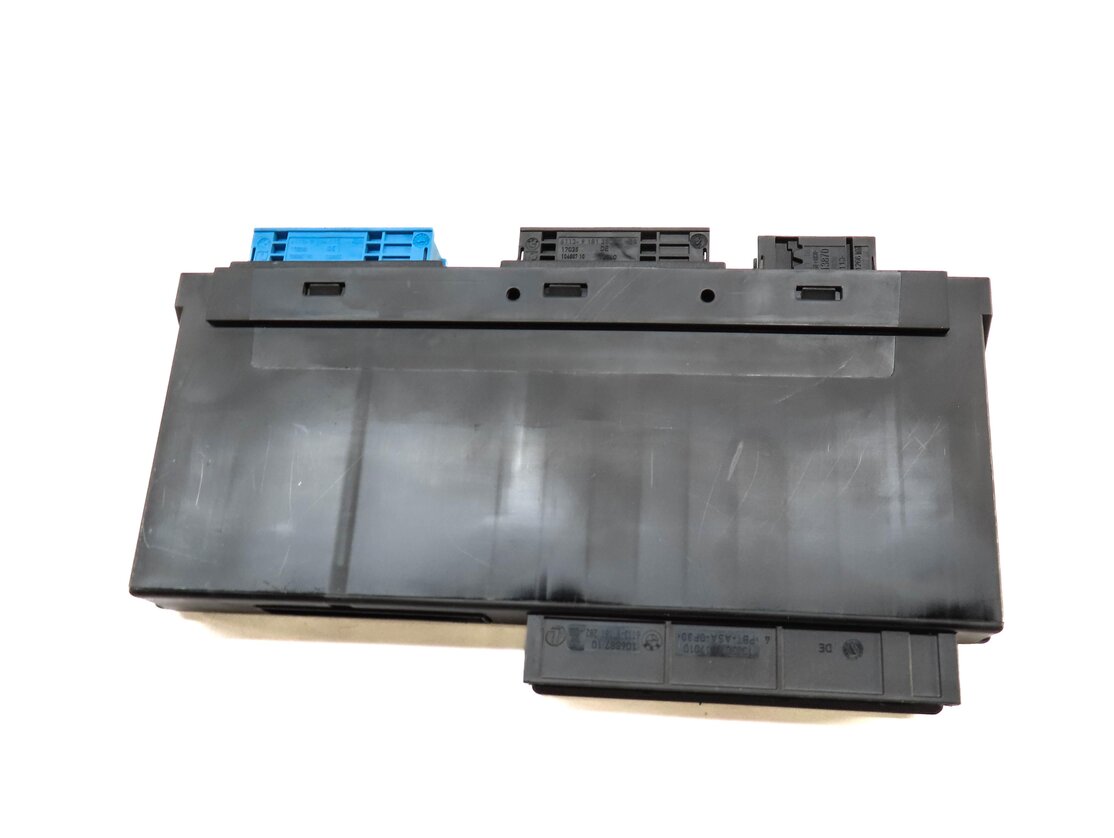 Thumbnail 3: 2011 BMW 528i 535i 550i (F10) MAIN PRIMARY BODY CONTROL MODULE COMPUTER (BCM)