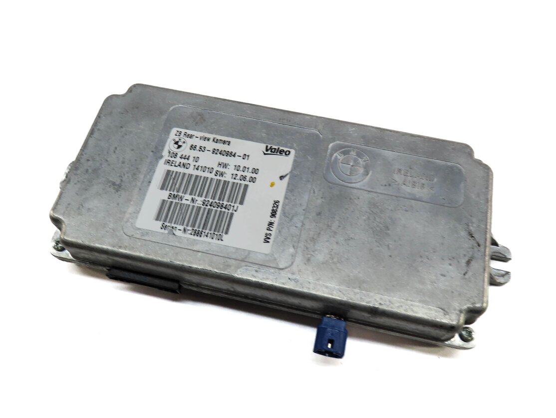 10-19 BMW 2 3 4 5 6 7 SERIES F01 F02 F10 F12 F22 F30 F32 REARVIEW CAMERA MODULE