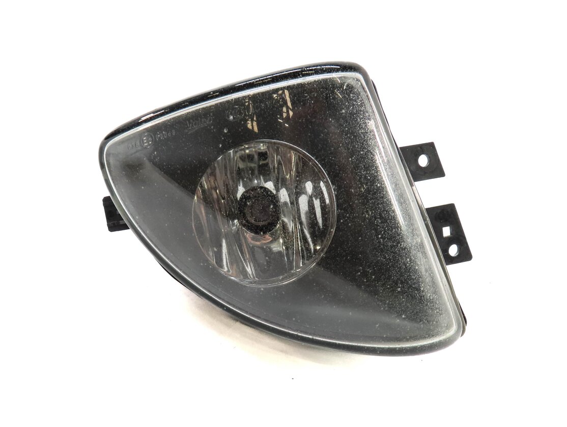 Thumbnail 2: 2011-2013 BMW 5-SERIES (F10) FRONT RIGHT PASSENGER FOGLIGHT FOG LIGHT LAMP