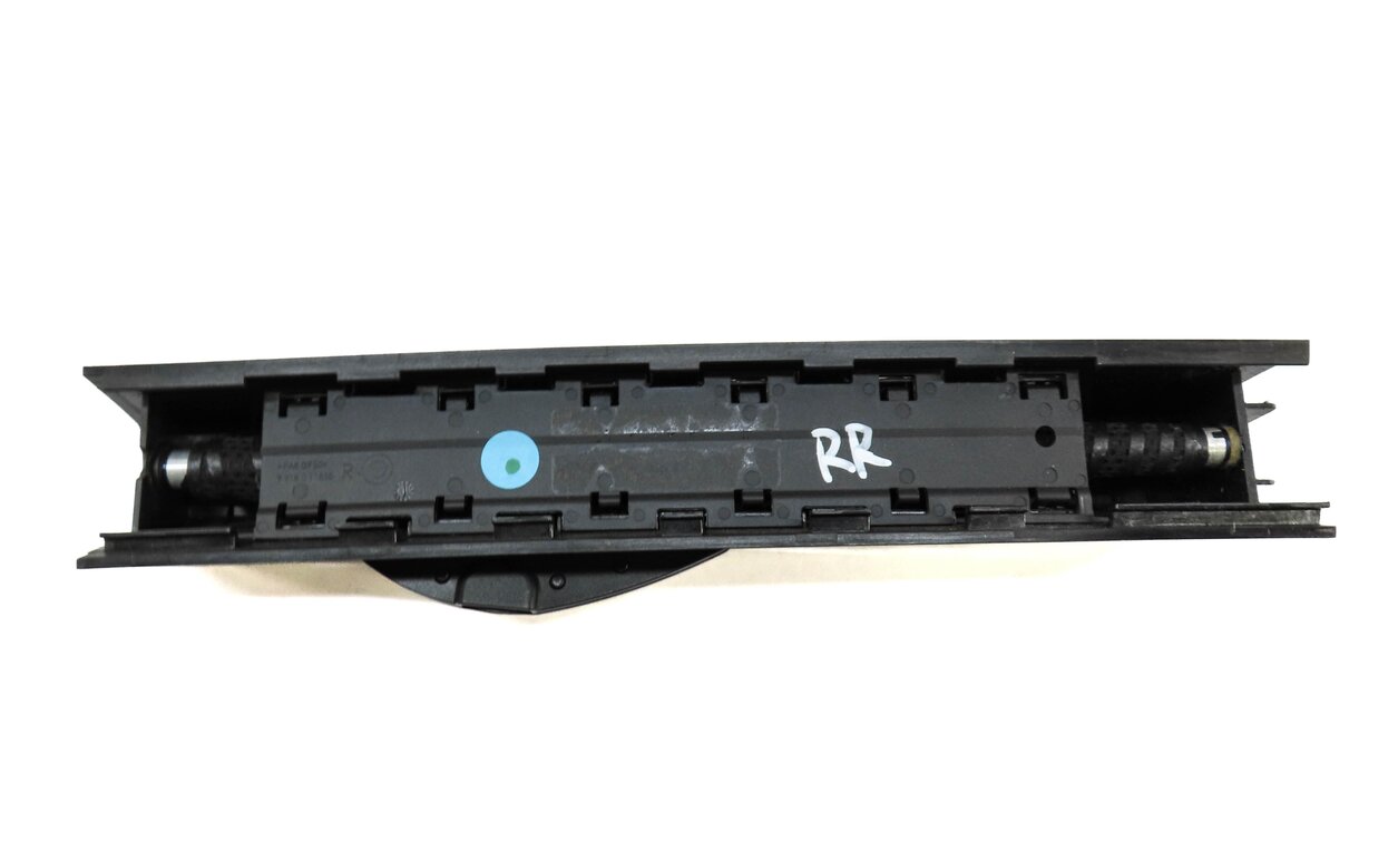 Thumbnail 3: 11-16 BMW 528i 535i 550i M5 ///M (F10) RIGHT REAR DOOR VENT WINDOW PRIVACY SHADE