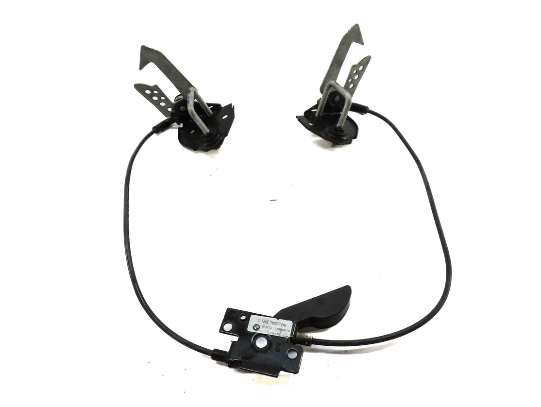 2011 BMW 535i (F10) FRONT LEFT & RIGHT UPPER HOOD SAFETY LATCH SET w/ RELEASE