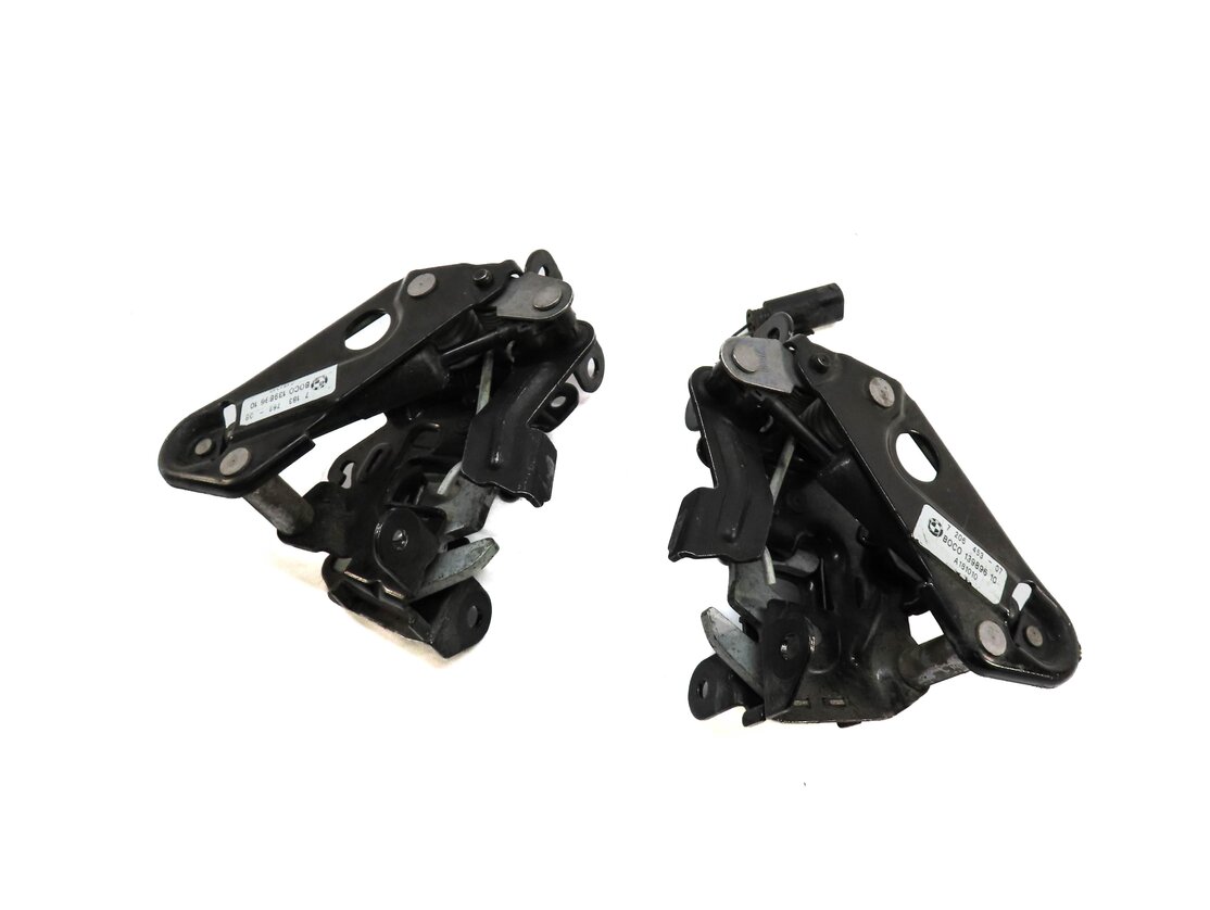 2011 BMW 535i (F10) FRONT LEFT & RIGHT LOWER HOOD LOCK LATCH SET-2
