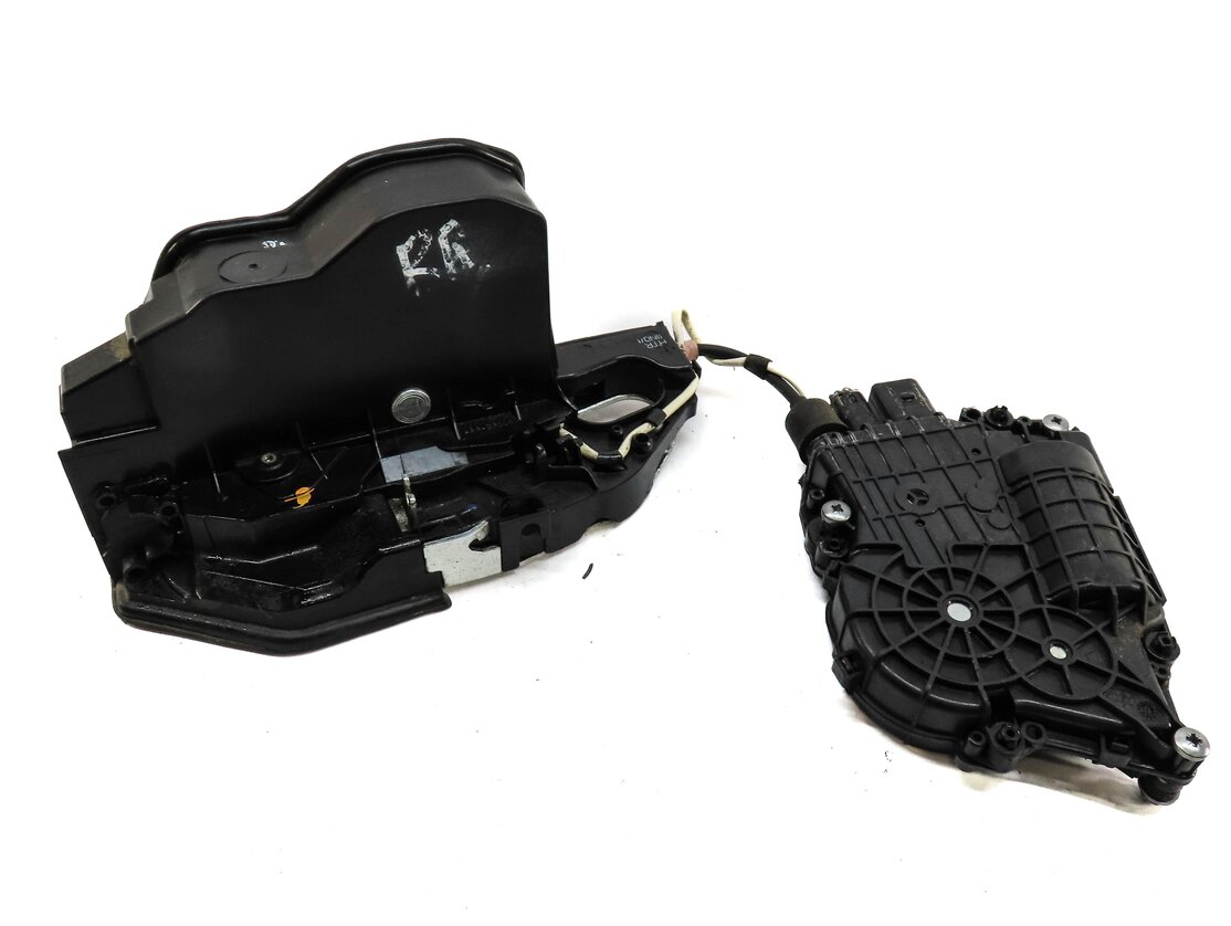 Thumbnail 2: 2011-2016 BMW 528i 535i 550i M5 (F10) RIGHT REAR SOFT CLOSE DOOR LOCK LATCH SET