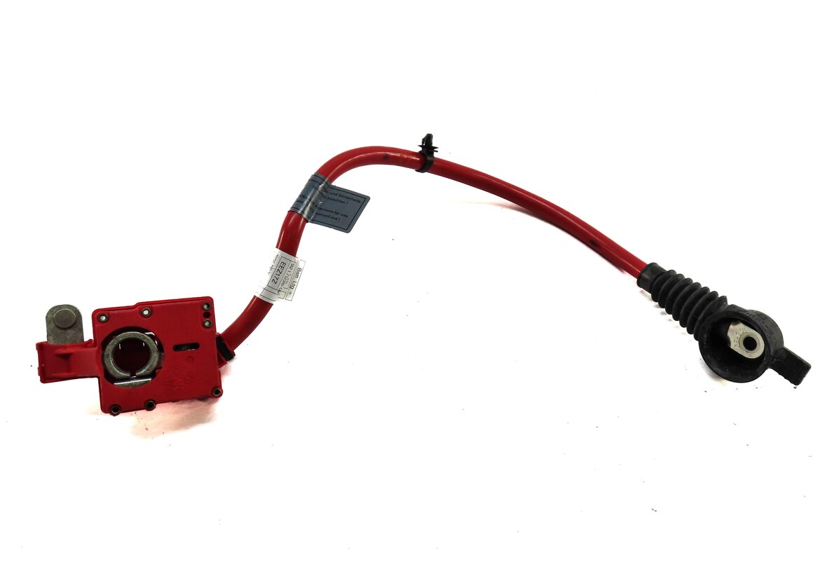 Thumbnail 2: 2011 BMW 535i (F10) POSITIVE BATTERY CABLE TERMINAL (SRS)