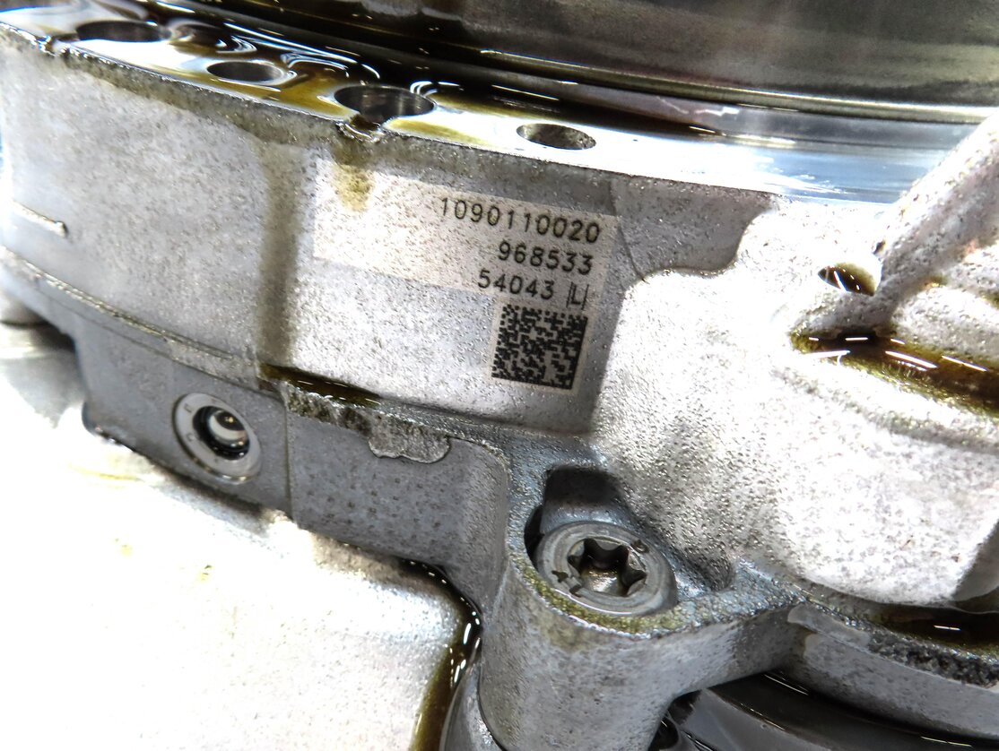 Thumbnail 3: BMW 2011 535i / 11-12 535iGT - AWD 8HP-45 AUTOMATIC TRANSMISSION OIL PUMP