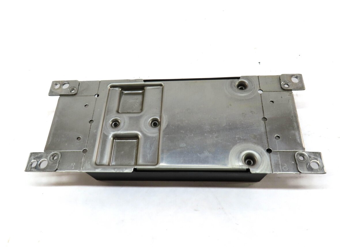 Thumbnail 3: 2015 BMW 750Li (F01) PHONE BLUETOOTH CONTROL MODULE 9365306