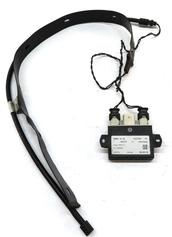 Thumbnail 3: 12-17 BMW 3 4 5 7 X3 X6 (F01 F10 F30) TRUNK KICK PAD SENSOR SMART OPENER MODULE