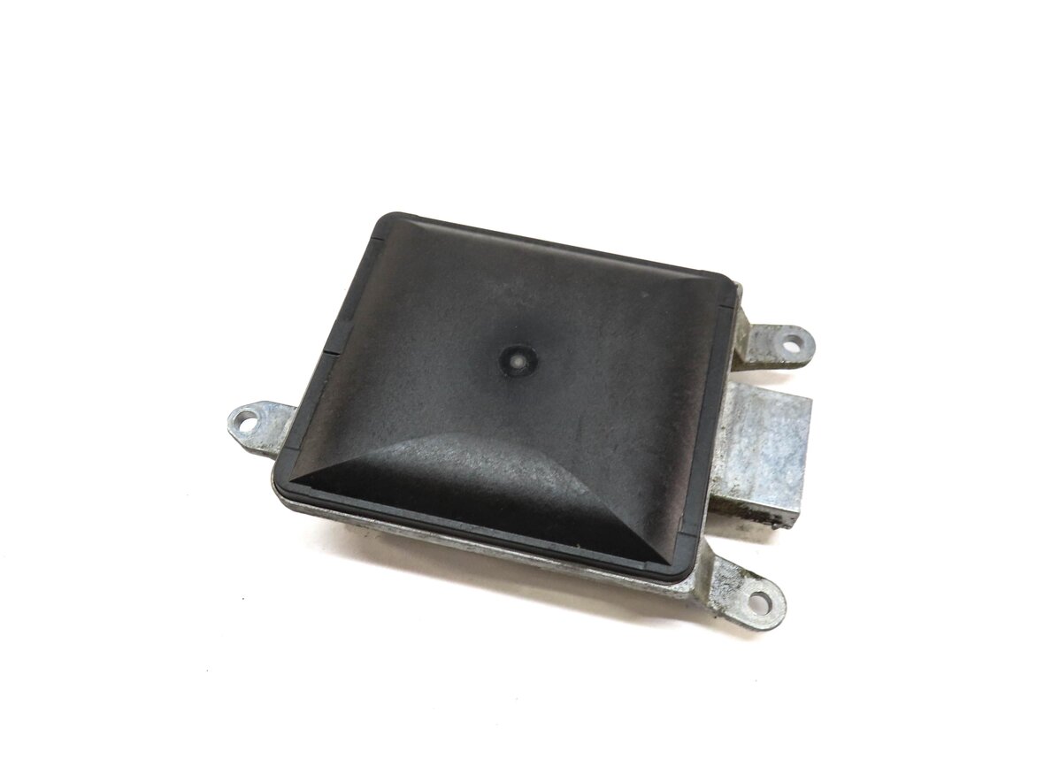 2015 BMW 750Li (F01) BLIND SPOT RADAR SENSOR MODULE (SLAVE) 6873340