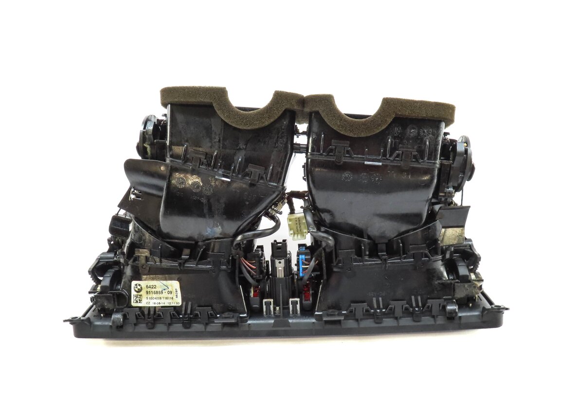 Thumbnail 4: 2015 BMW 750Li (F01) FRONT CENTER DASH HVAC A/C HEATER AIR VENT