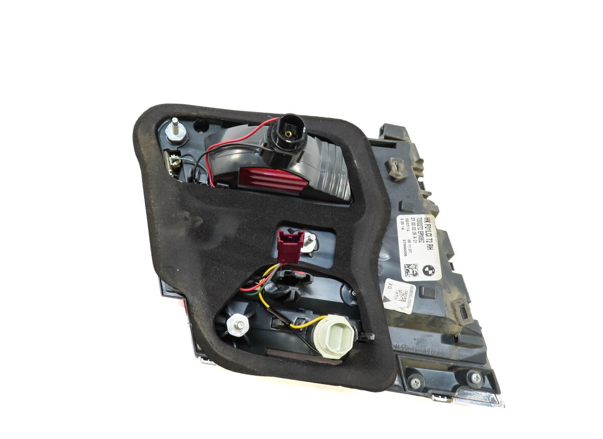 Thumbnail 3: 13-15 BMW 7 SERIES F01 F02 F04 RIGHT PASSENGER INNER TRUNK TAILLIGHT LIGHT LAMP