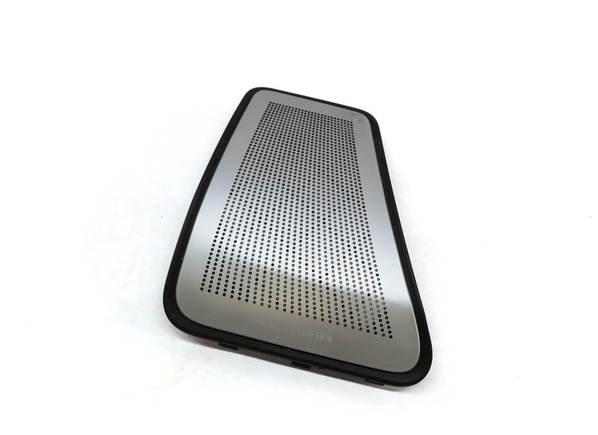 2015 BMW 750Li (F01) REAR LEFT SHELF BANG & OLUFSEN SPEAKER COVER GRILLE