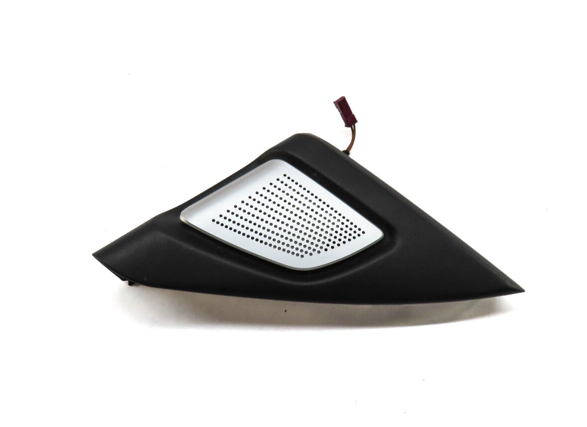 Thumbnail 1: 2015 BMW 750Li (F01) FRONT RIGHT PASSENGER BANG & OLUFSEN TWEETER SPEAKER GRILLE