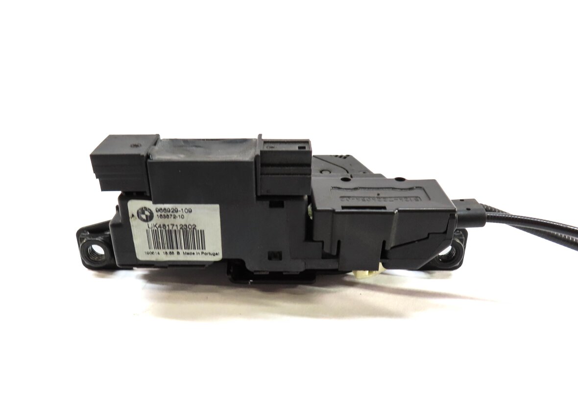 Thumbnail 5: 2015 BMW 750Li (F01) REAR BACK TRUNK LOCK LATCH ACTUATOR