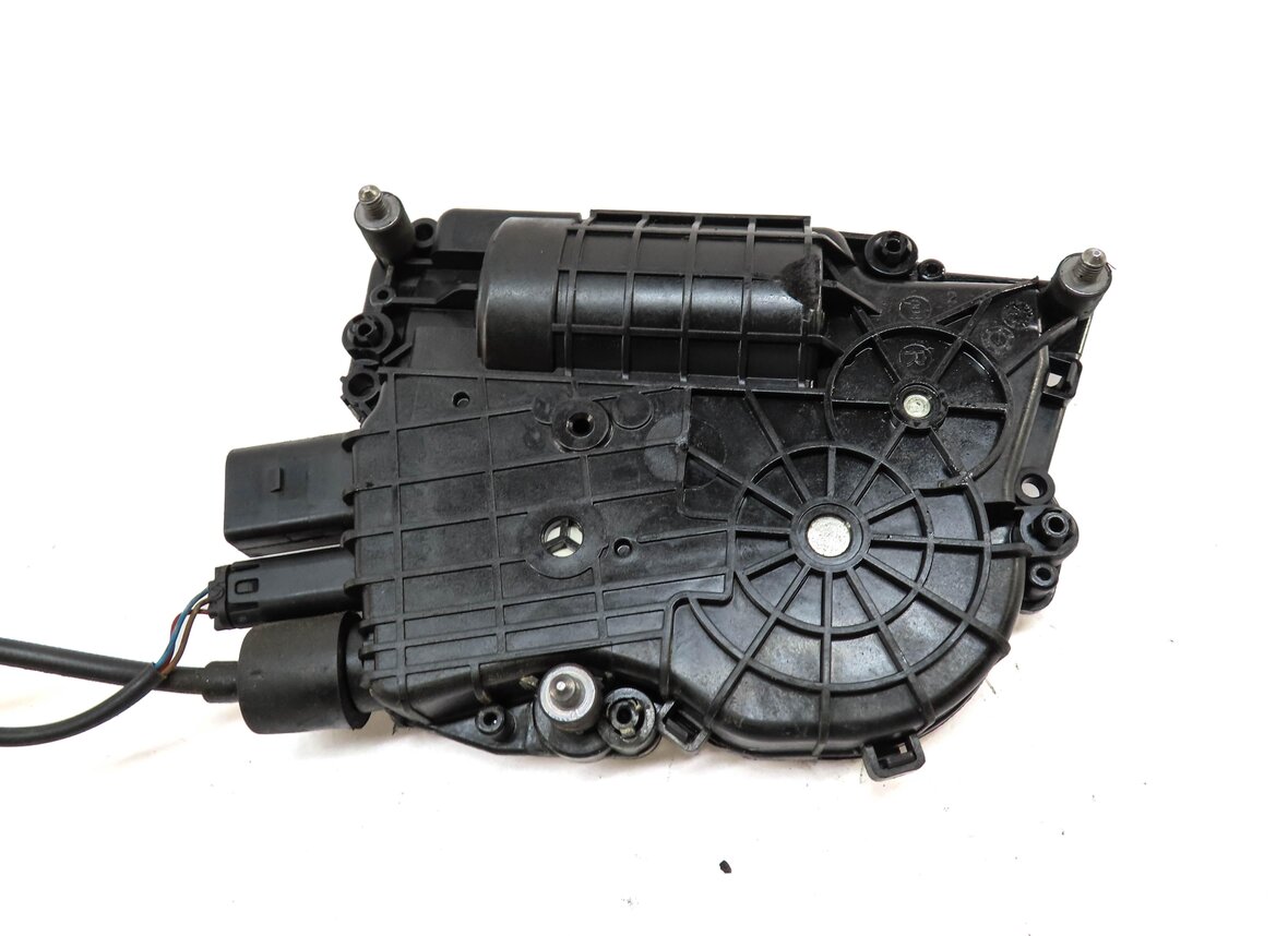 Thumbnail 5: 2011-2015 BMW 740i 750i 760i B7 (F01) LEFT REAR (SOFT CLOSE) DOOR LATCH ACTUATOR