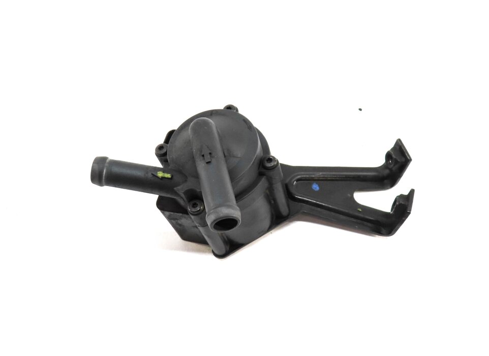 Thumbnail 3: 2015 BMW 750Li (F01) 4.4L (N63) ENGINE AUXILIARY ELECTRIC WATER PUMP